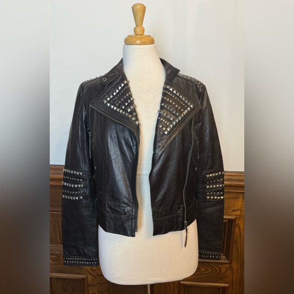 MANGO MNG Studded Black Cropped Leather Biker Moto Jacket As EUR M US S - Picture 2 of 11